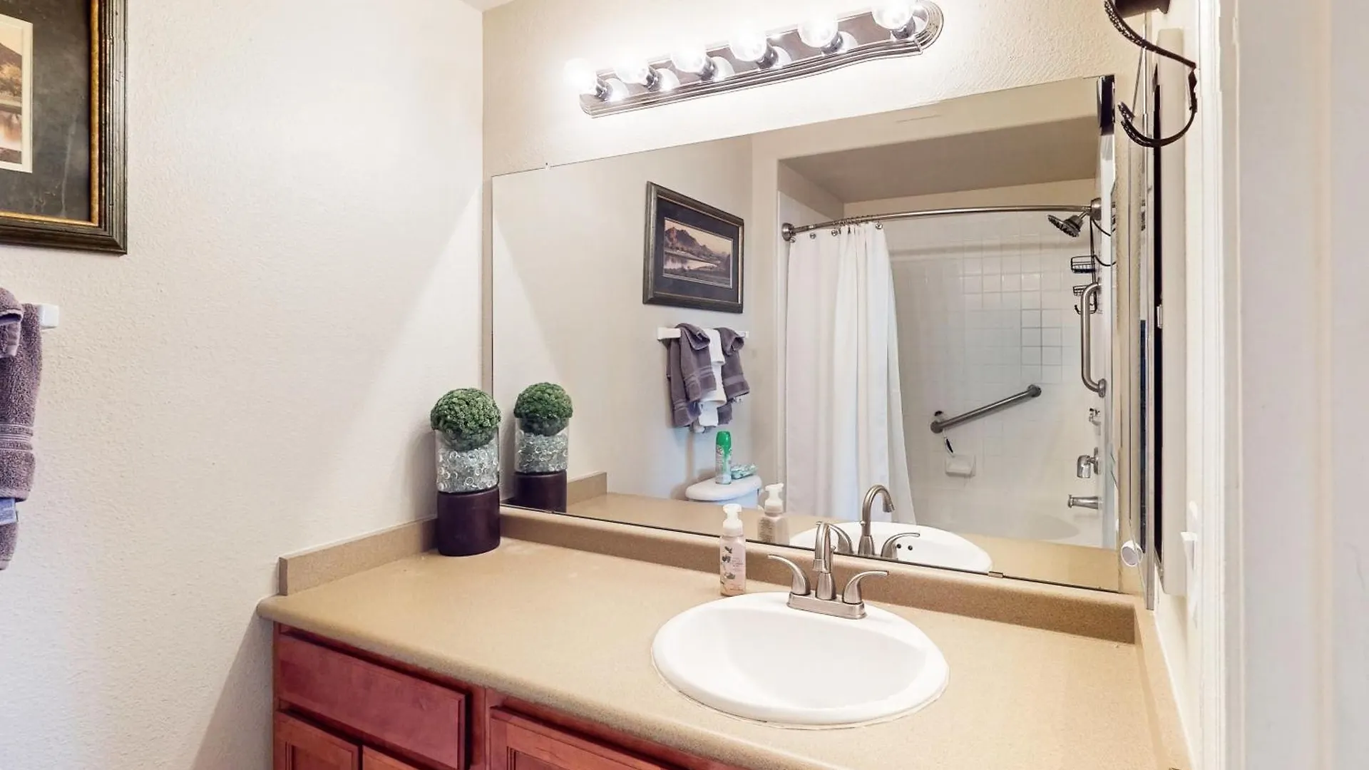 Relax Inn Scottsdale